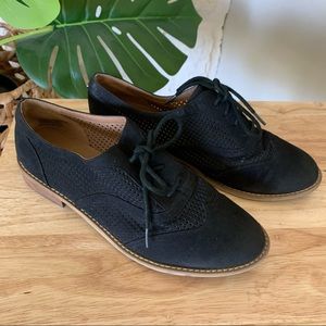 Melrose and Market oxfords